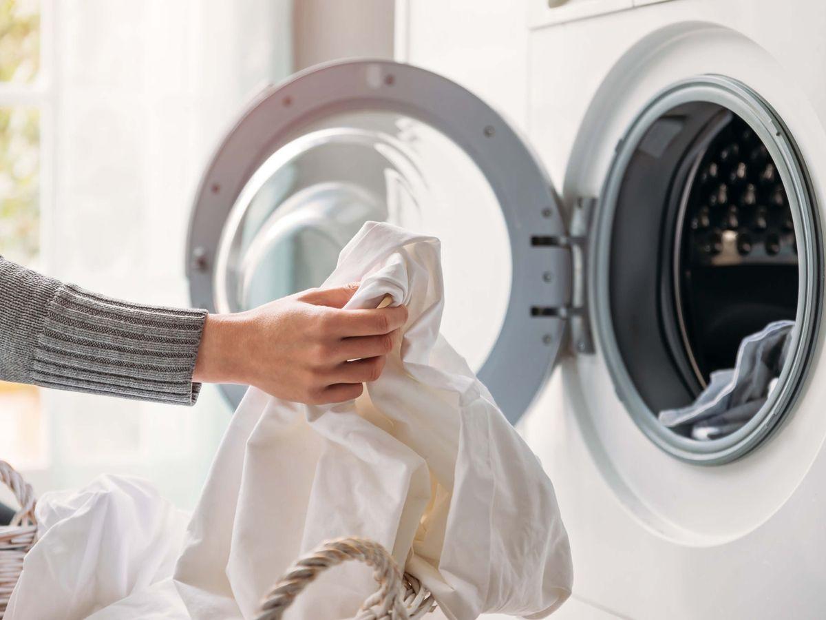 Common Laundry Mistakes to Avoid: Keep Your Luxury Bags Looking Fresh